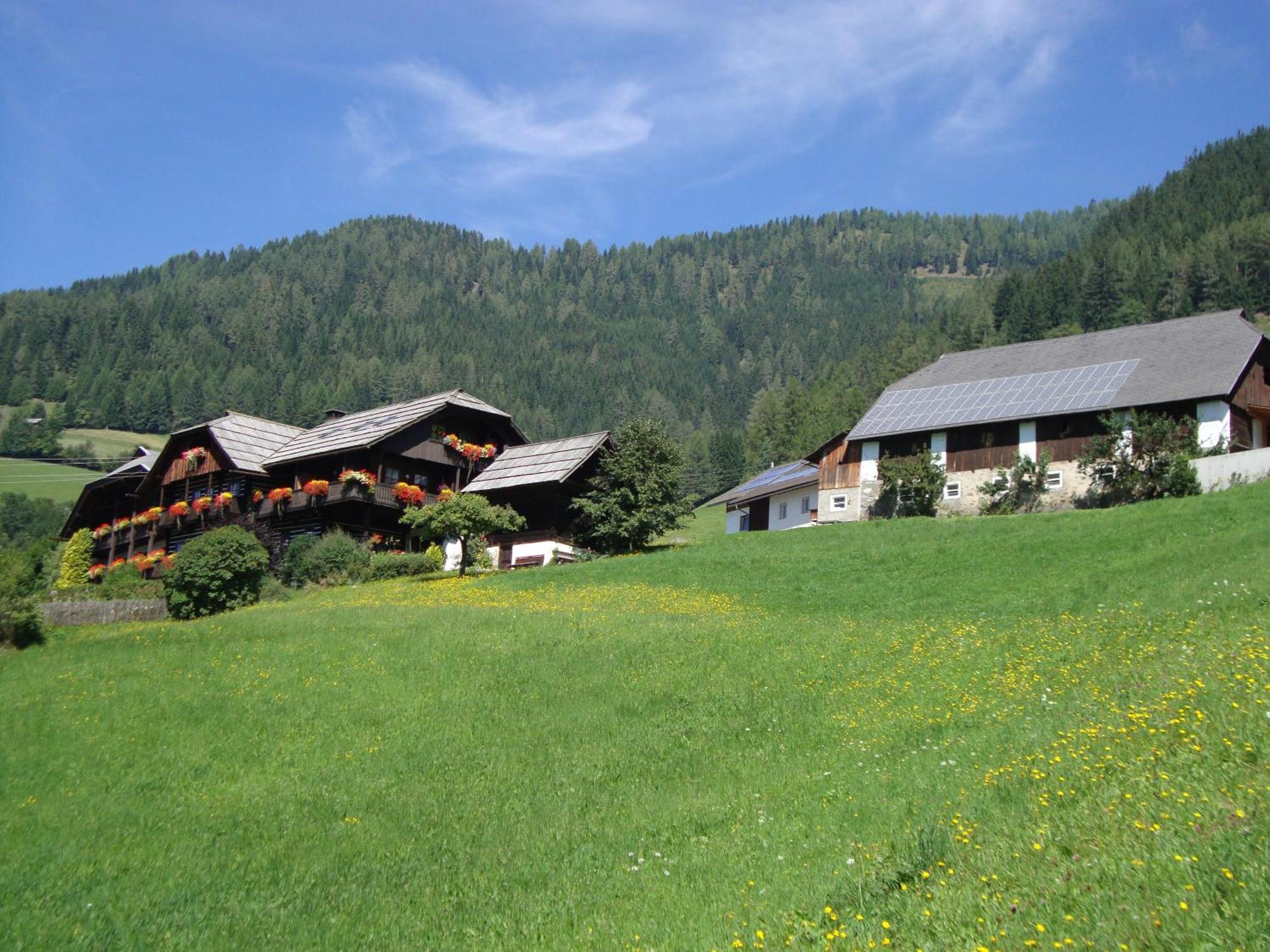 Hotel Kroenhof Bad Kleinkirchheim Zewnętrze zdjęcie